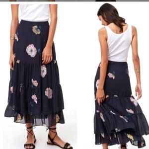 Ann Taylor Loft Navy Floral Tiered Ruffle Flowy Maxi Skirt Size 6 NWT